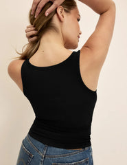 Modal Rib Tank